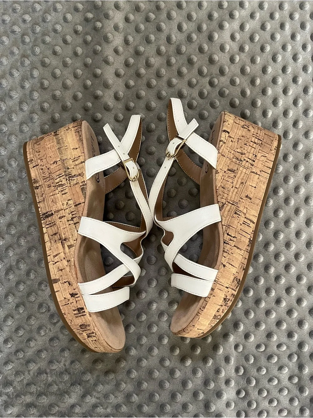 Lifestride White Cork Platform Wedge Sandals for Women